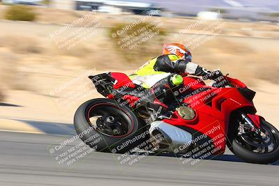 media/Jan-09-2022-SoCal Trackdays (Sun) [[2b1fec8404]]/Turn 8 (1045am)/